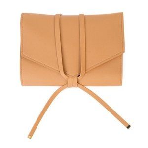 NIB GLASS LADDER & CO. Katherine Tech Organizer